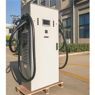140 kW CCS1 EV -oplader voor het opladen van elektrische auto's op de weg